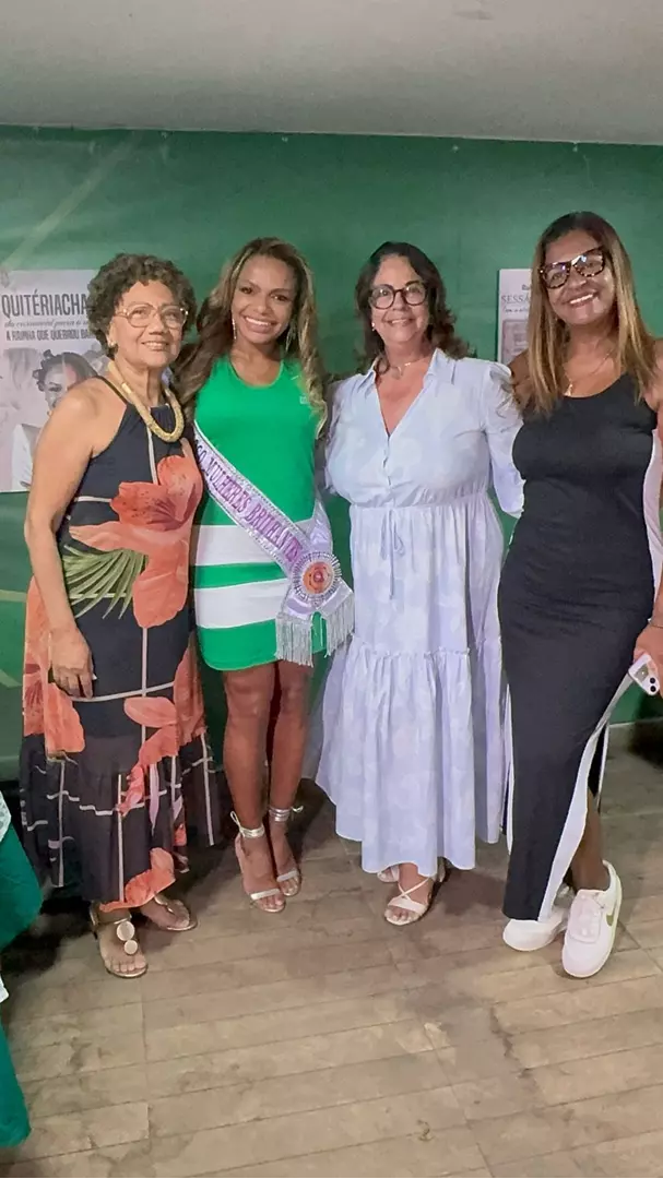 Bloco Mulheres Brilhantes faz homenagem a Quitéria Chagas